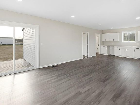 4th image of 2473 Box Elder Rd