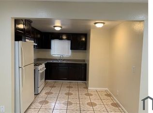 448 W 87th St, Los Angeles, CA 90003