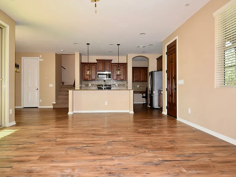3682 E Angstead Ct — Photo 3