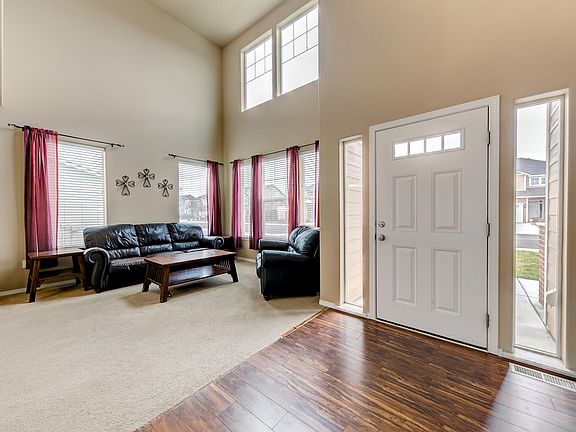 2nd image of 4909 Lucena Dr