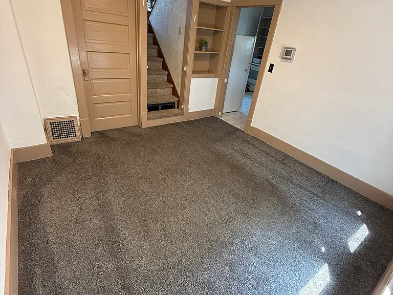 620 N Kline St #1 — Photo 3