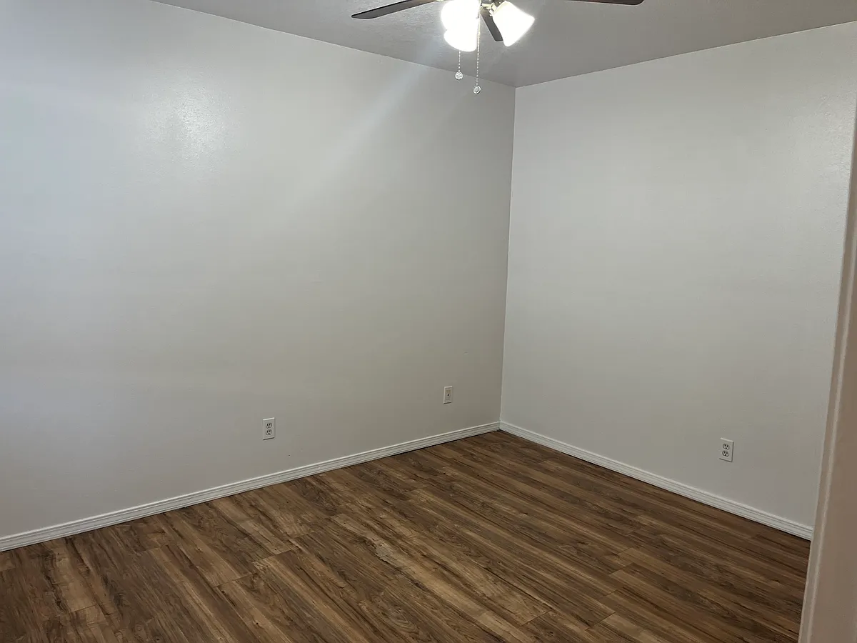 Floor plan 13