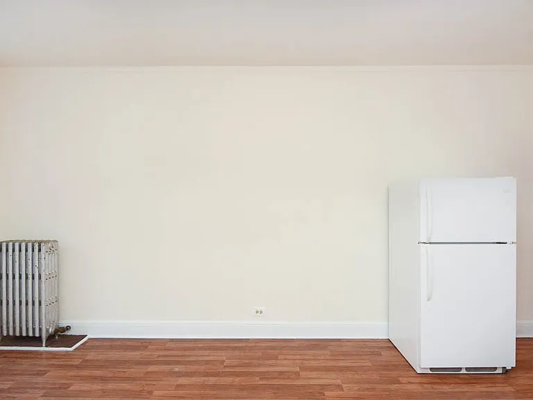 3335 W Diversey Ave #312 — Photo 12
