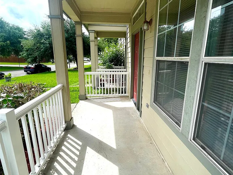 23623 Twisting Falls Dr — Photo 6