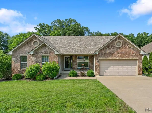 2005 Weber Heights Dr, Washington, MO 63090