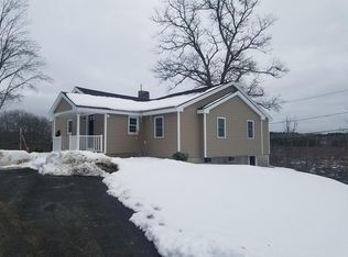 81 Burroughs Rd, North Reading, MA 01864