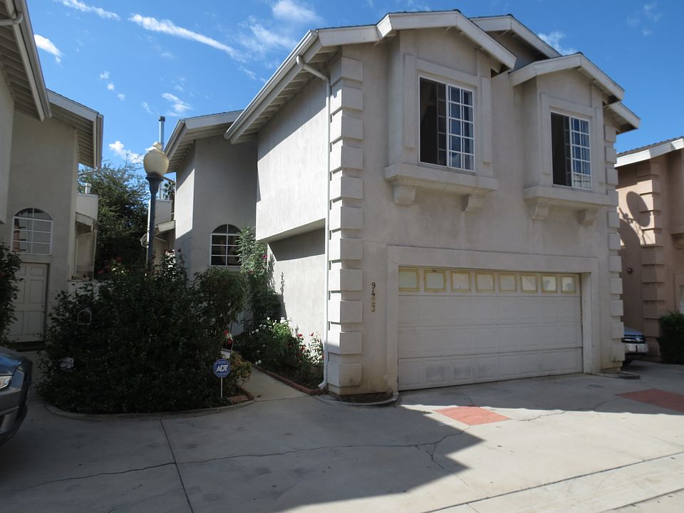 1st image of 9423 Burnet Ave #11