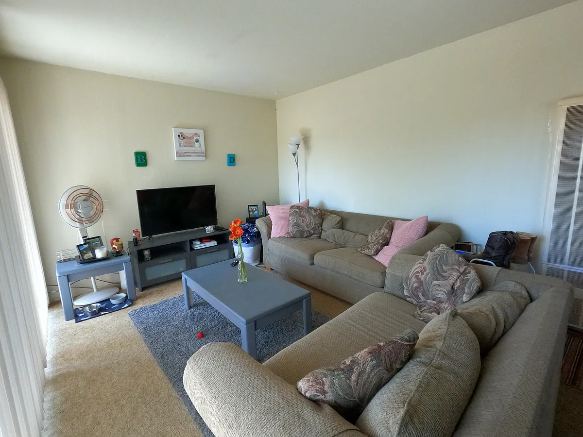Building Photo - 312 K St #2B