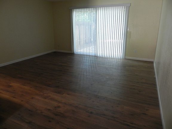 4th image of 2011 Sierra Rd APT F