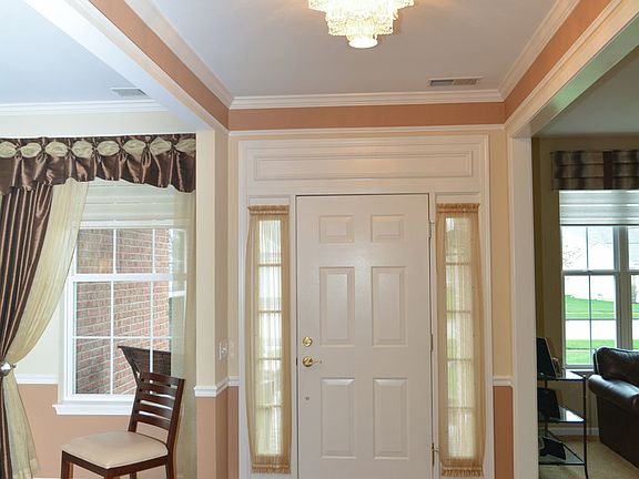 3rd image of 13713 Roosevelt Dr