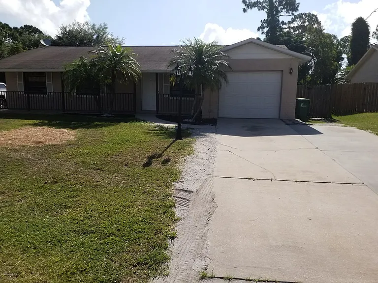 6045 Cannon Ave — Photo 1