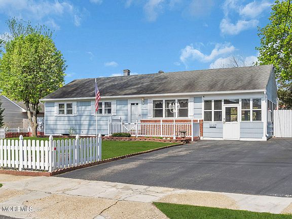 2nd image of 230 Carol Drive