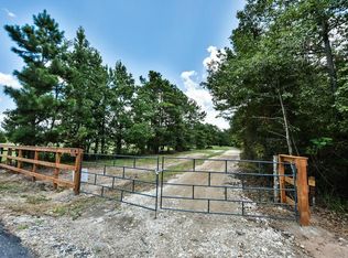 32 Mann Rd, Huntsville, TX 77320