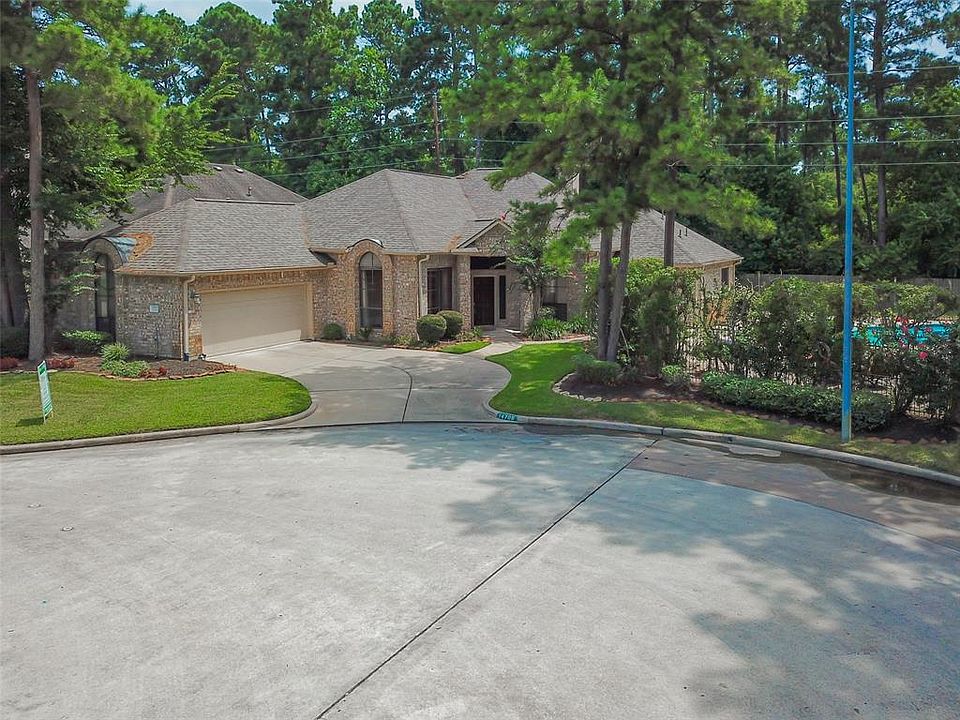 1st image of 14706 Plantation Oak Dr