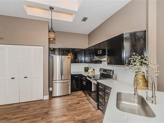 3rd image of 3880 Tanager Pl