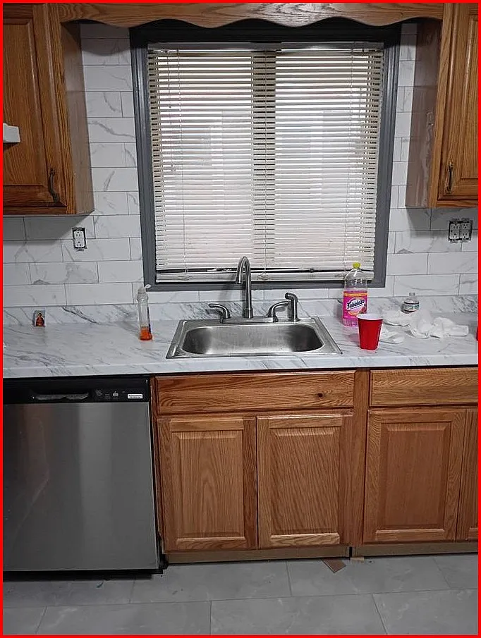 4 bed, $3,100 — Photo 2