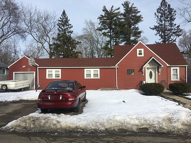 2nd image of 1427 Sunset Dr