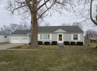 302 E 2nd St, Atkinson, IL 61235