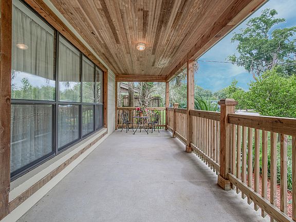 5th image of 5444 Grove Ave