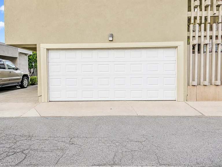 16121 Malaga Ln #D — Photo 8