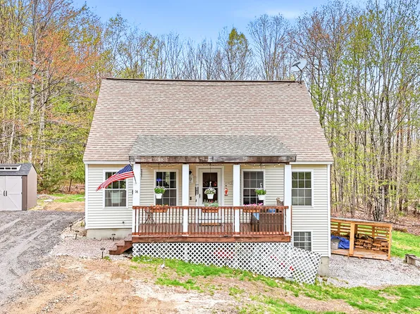 14 Wipple Tree Lane, Naples, ME 04055