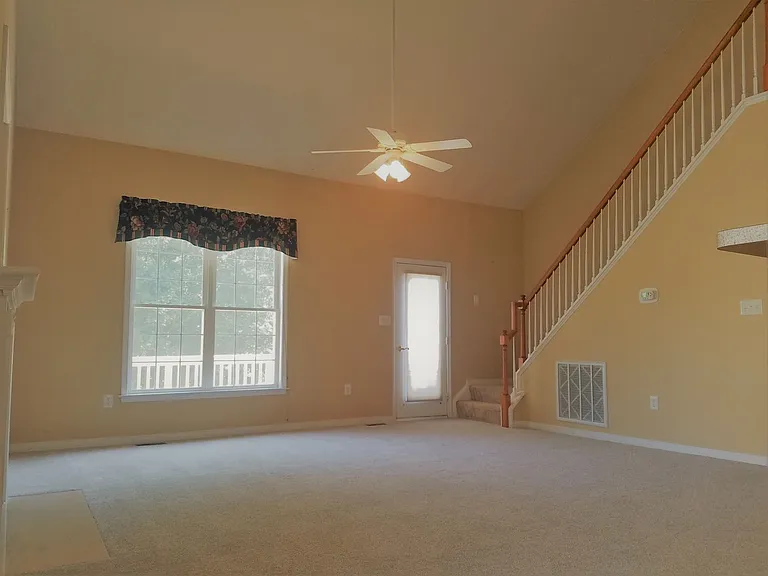 9113 Stonecreek Club Pl — Photo 9