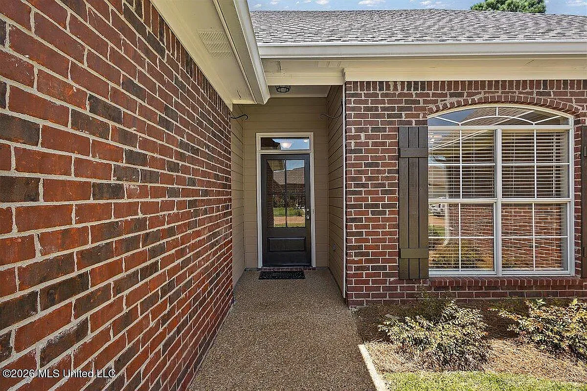 3 bed, 1765 sqft, $2,600 — Photo 4