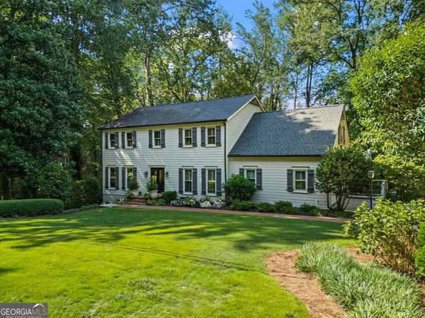 4283 Blackland Dr, Marietta, GA 30067