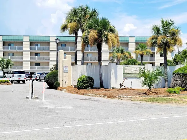 3701 Docksite Rd APT 103, Edisto Island, SC 29438