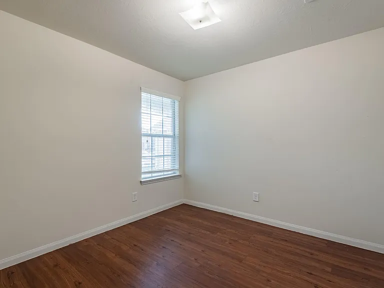 14942 Hidalgo Valley Ln — Photo 17