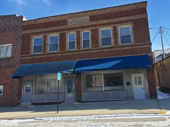 1225 Washington St, Eldora, IA 50627