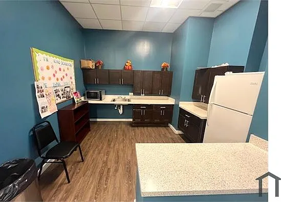 Studio, 378 sqft, $1,257 — Photo 3