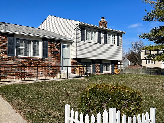 2nd image of 5850 Baytree Dr