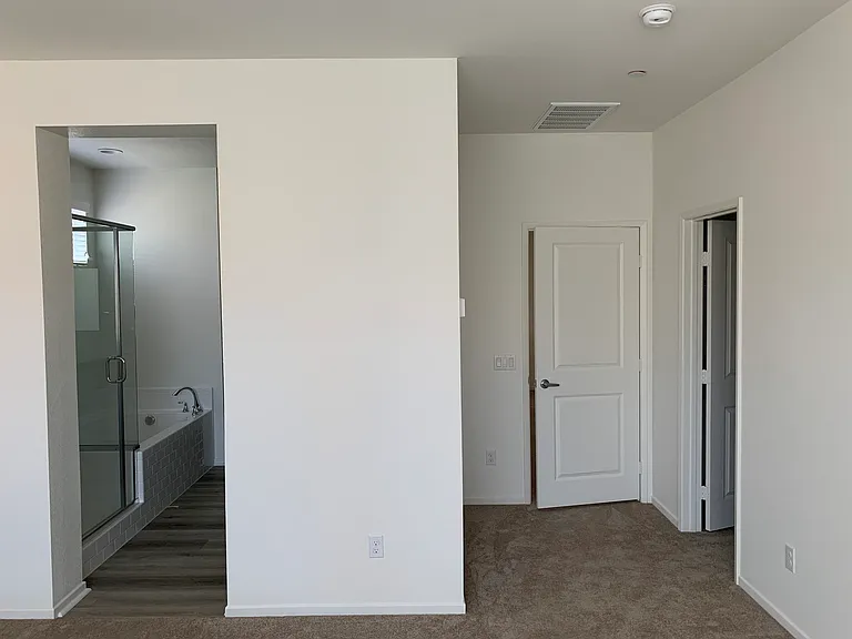 38505 Fairfield Hts — Photo 20
