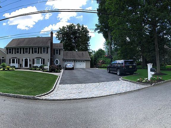 2nd image of 728 Frederick Ct