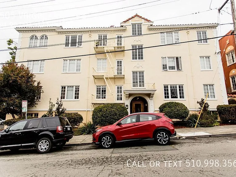 2505 Virginia St #8 — Photo 4