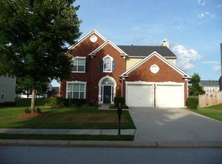 8150 Lockslay Way, Suwanee, GA 30024
