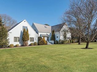 6 Quantuck Bay Rd, Westhampton Beach, NY 11978