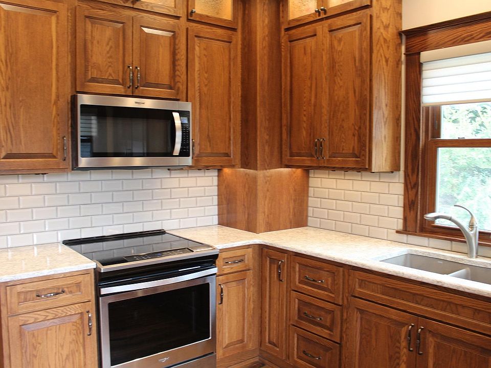 629 7th Ave, Sheldon, IA 51201 Zillow