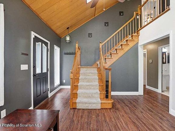 5th image of 206 Fellowship Dr