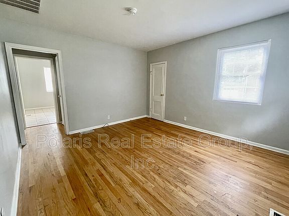 2nd image of 6103 Winthrop Ave