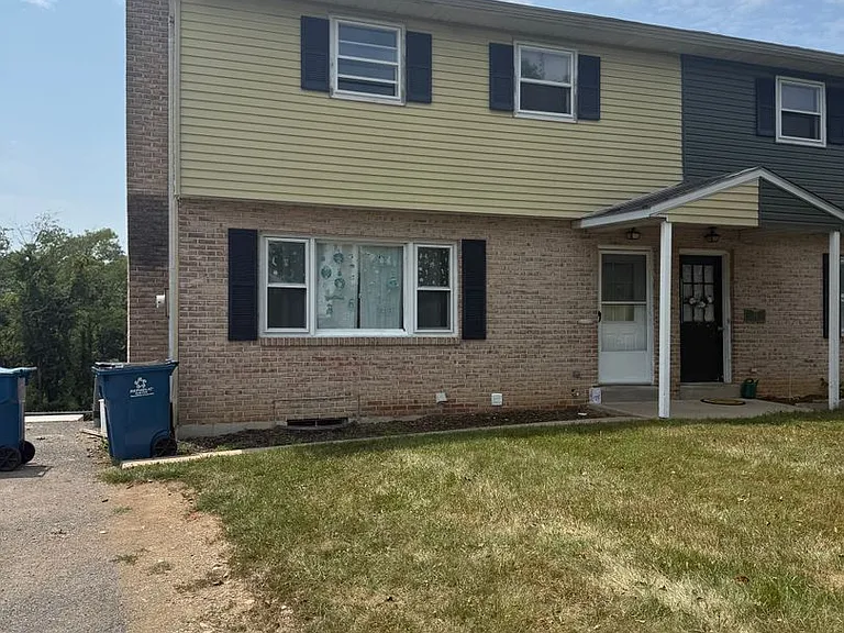 40 Faith Cir — Photo 2