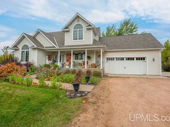 17518 State Highway M28 W, Bruce Crossing, MI 49912
