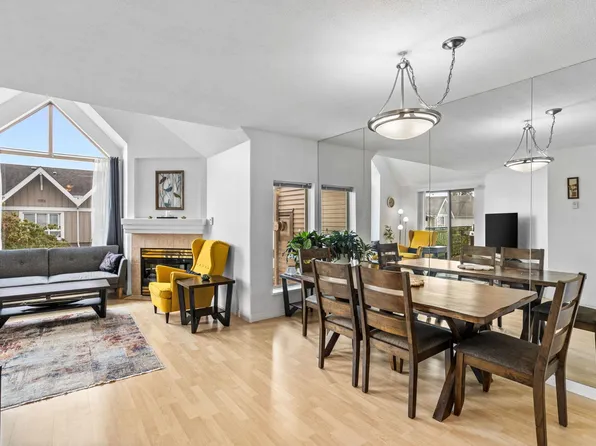 1650 Grant Ave Unit 304, Pt Coquitlam, BC V3B 7V2