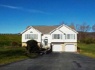 66 Miller Rd, Bernville, PA 19506