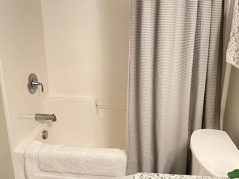 2312 Hart Dr SW — Photo 38