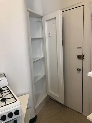 Rented by Lana Parker, LREB | media 51