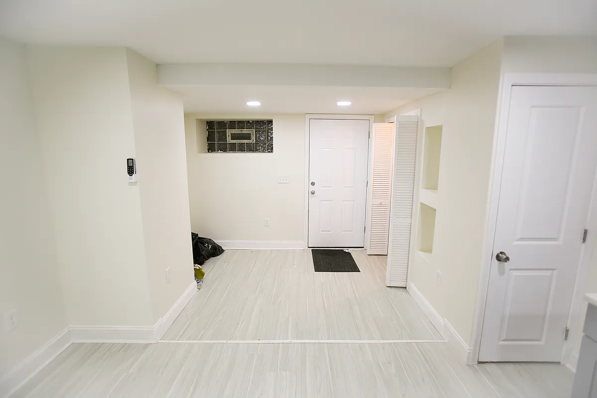 Photo 2 of 45 - 6431 Torresdale Ave #1 - Philadelphia, PA Building Photo - 6431 Torresdale Ave #1