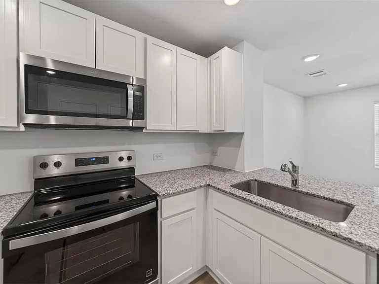 2065 East Gemini — Photo 17