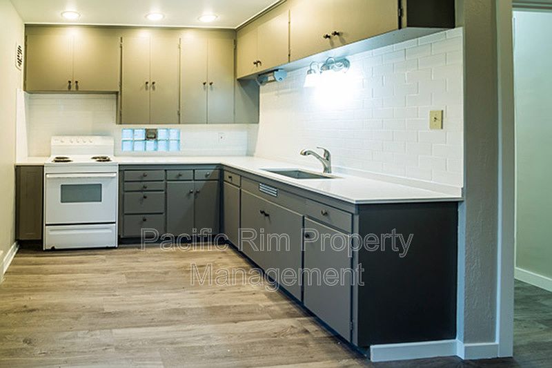 1st image of 1006 S 9th St Unit 6B